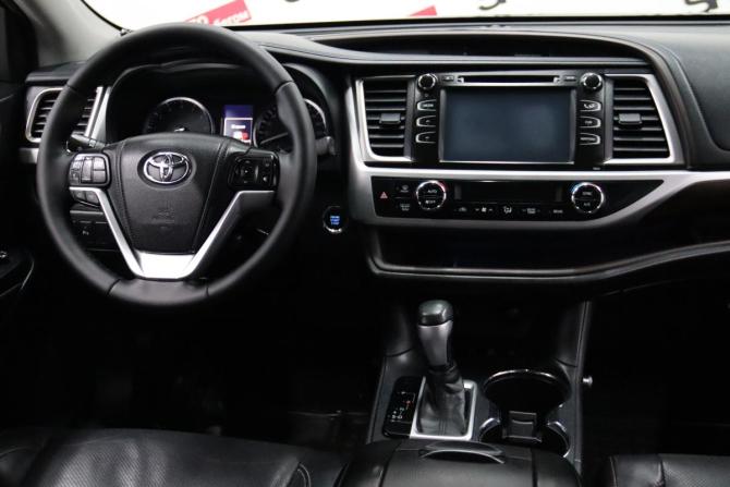 Toyota Highlander III (XU50) с пробегом 2014 года, цена 2 880 850 рублей, 276537 км, внедорожник, Автокод Объявления