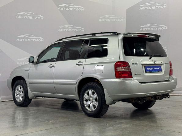 Toyota Highlander I (XU20) с пробегом 2003 года, цена 1 330 000 рублей, 240500 км, внедорожник, Автокод Объявления