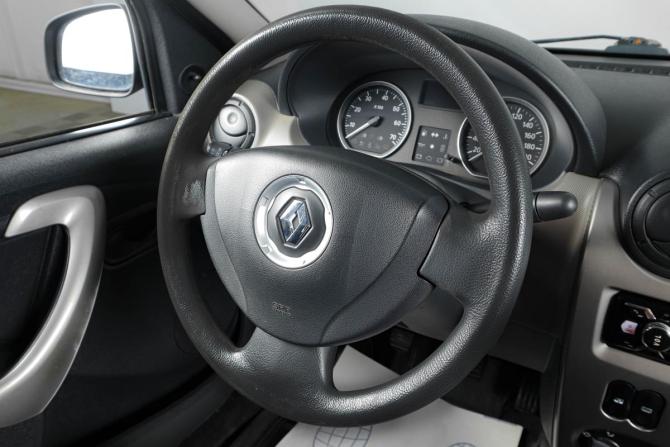 Renault Logan I Рестайлинг с пробегом 2011 года, цена 529 000 рублей, 260000 км, седан, Автокод Объявления