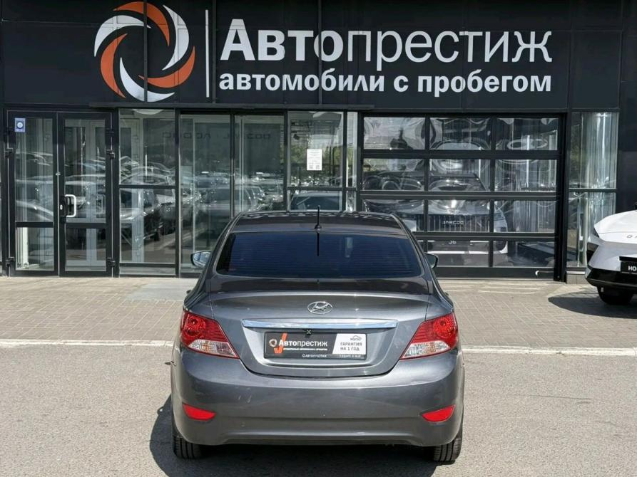 Hyundai Solaris I Волгоград  - изображение 5
