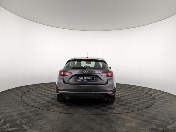 Mazda 3 III (BM) Рестайлинг с пробегом 2017 года, цена 1 800 000 рублей, 136614 км, хэтчбек, Автокод Объявления