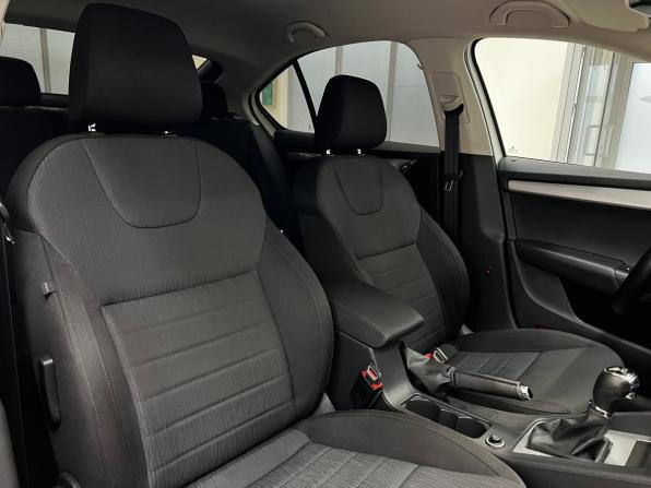 Skoda Octavia III (A7) с пробегом 2016 года, цена 1 550 000 рублей, 172251 км, лифтбек, Автокод Объявления