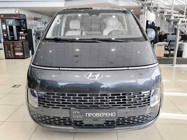 Hyundai Staria I с пробегом 2021 года, цена 4 080 000 рублей, 133355 км, минивэн, Автокод Объявления