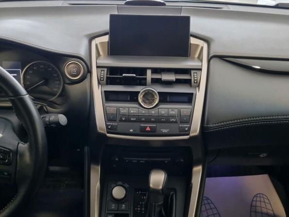 Lexus NX I с пробегом 2016 года, цена 2 650 000 рублей, 126515 км, внедорожник, Автокод Объявления