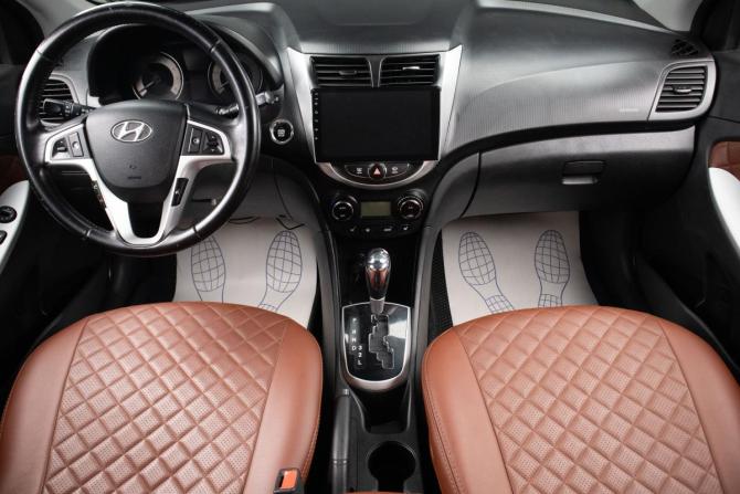 Hyundai Solaris I с пробегом 2012 года, цена 899 000 рублей, 141000 км, седан, Автокод Объявления