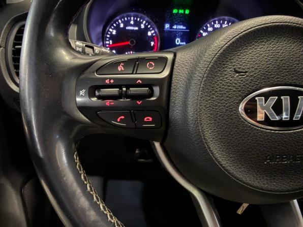 Kia Rio IV с пробегом 2018 года, цена 1 619 000 рублей, 65400 км, хэтчбек, Автокод Объявления