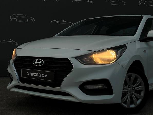 Hyundai Solaris II с пробегом 2019 года, цена 1 382 600 рублей, 112085 км, седан, Автокод Объявления