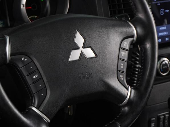 Mitsubishi Pajero IV с пробегом 2008 года, цена 1 929 000 рублей, 208492 км, внедорожник, Автокод Объявления