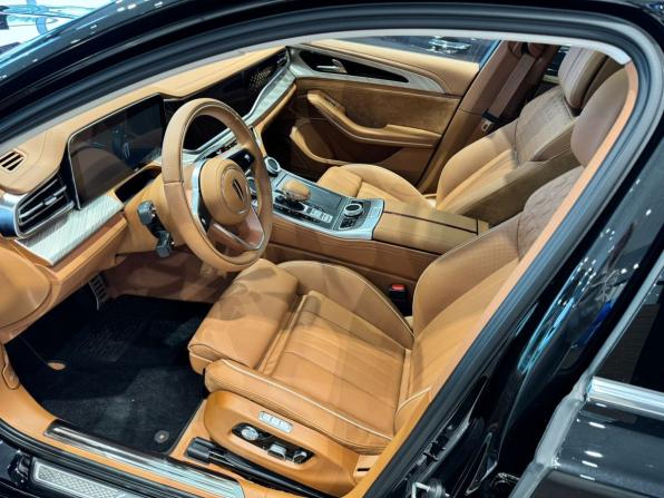 Новый Hongqi H9 I 2024 года, цена 5 880 000 рублей, седан, Автокод Объявления