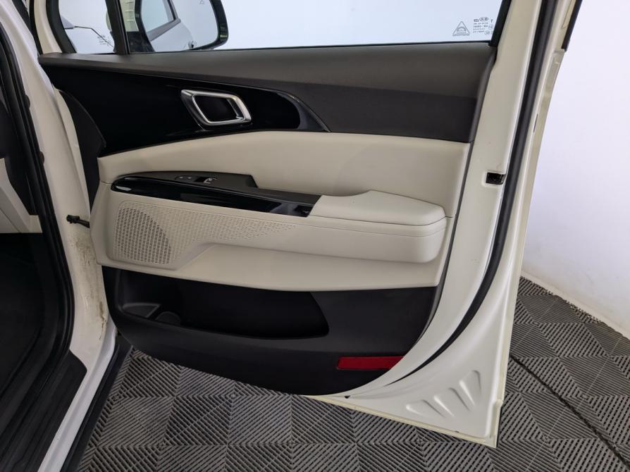Kia Carnival IV Москва  - изображение 24