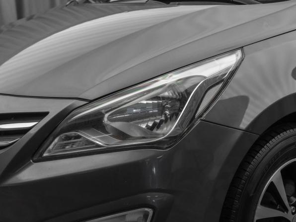 Hyundai Solaris I Рестайлинг с пробегом 2016 года, цена 980 000 рублей, 197384 км, хэтчбек, Автокод Объявления