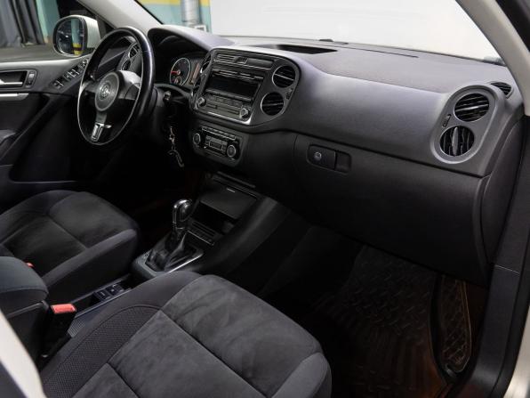 Volkswagen Tiguan I Рестайлинг с пробегом 2012 года, цена 1 699 000 рублей, 124000 км, внедорожник, Автокод Объявления