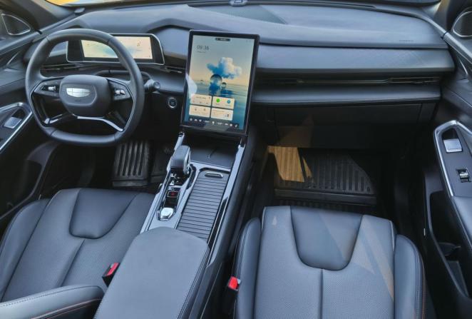 Geely Cityray с пробегом 2025 года, цена 2 474 000 рублей, 8166 км, внедорожник, Автокод Объявления