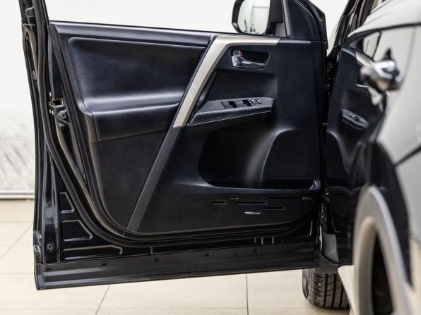 Toyota RAV4 IV (XA40) с пробегом 2013 года, цена 2 285 000 рублей, 82327 км, внедорожник, Автокод Объявления