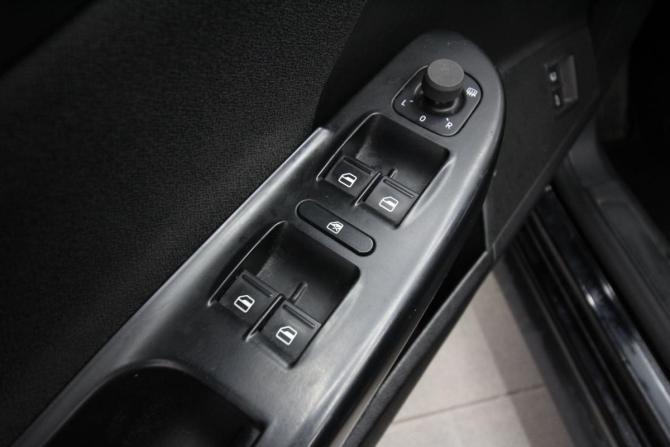 Volkswagen Passat B6 с пробегом 2010 года, цена 800 000 рублей, 144000 км, седан, Автокод Объявления