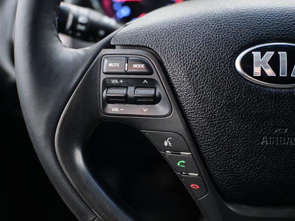Kia Cerato III с пробегом 2015 года, цена 1 280 000 рублей, 133135 км, седан, Автокод Объявления