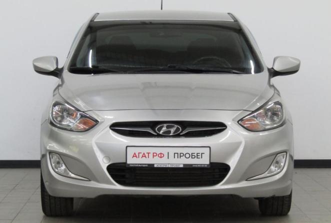 Hyundai Solaris I с пробегом 2014 года, цена 950 000 рублей, 131544 км, хэтчбек, Автокод Объявления