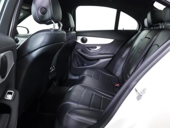 Mercedes-Benz C-Класс IV (W205) с пробегом 2015 года, цена 2 589 000 рублей, 74000 км, седан, Автокод Объявления