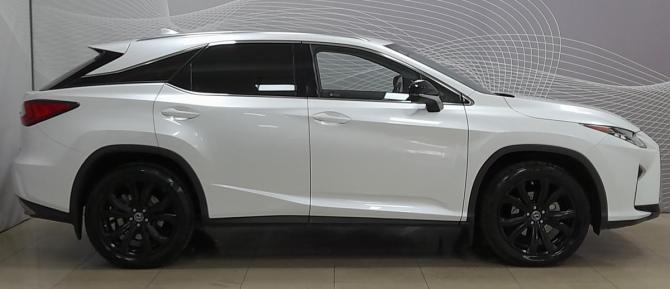 Lexus RX IV с пробегом 2018 года, цена 4 099 000 рублей, 130189 км, внедорожник, Автокод Объявления