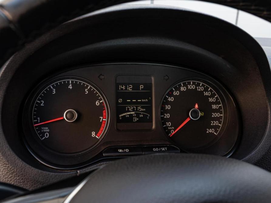 Volkswagen Polo V Рестайлинг Краснодар  - изображение 14