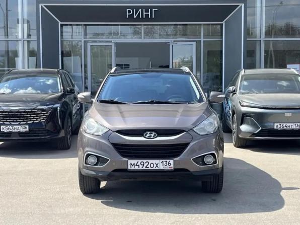 Hyundai ix35 I с пробегом 2011 года, цена 900 000 рублей, 262505 км, внедорожник, Автокод Объявления