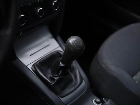 Skoda Octavia II (A5) Рестайлинг с пробегом 2011 года, цена 640 000 рублей, 264511 км, лифтбек, Автокод Объявления