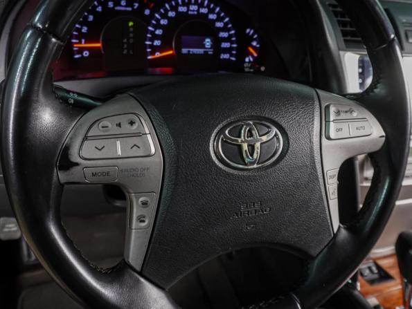 Toyota Camry VI (XV40) Рестайлинг с пробегом 2009 года, цена 1 199 000 рублей, 216938 км, седан, Автокод Объявления