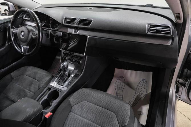 Volkswagen Passat B7 с пробегом 2012 года, цена 849 000 рублей, 138000 км, седан, Автокод Объявления