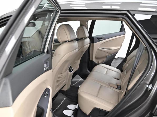 Hyundai Tucson III с пробегом 2018 года, цена 1 899 000 рублей, 81000 км, внедорожник, Автокод Объявления
