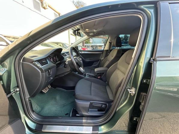 Skoda Octavia III (A7) Рестайлинг с пробегом 2019 года, цена 2 245 000 рублей, 114759 км, лифтбек, Автокод Объявления