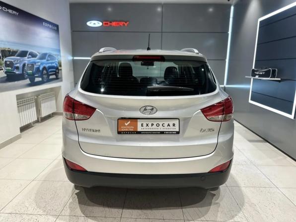 Hyundai ix35 I с пробегом 2010 года, цена 1 090 000 рублей, 239000 км, внедорожник, Автокод Объявления
