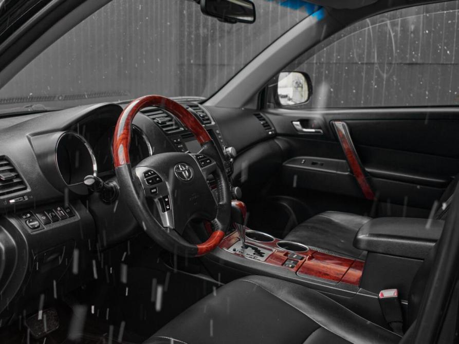 Toyota Highlander II (XU40) Рестайлинг Екатеринбург  - изображение 10