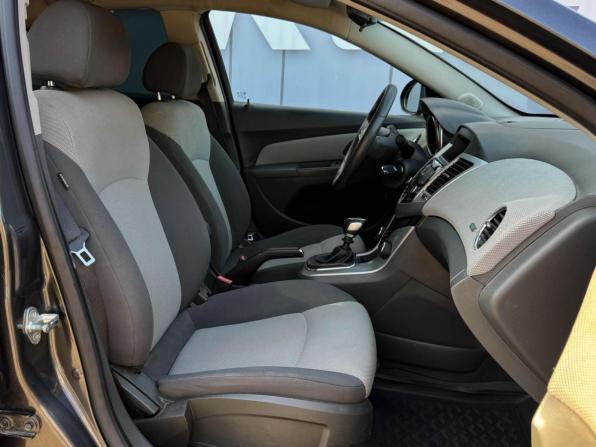 Chevrolet Cruze I с пробегом 2010 года, цена 699 000 рублей, 118678 км, седан, Автокод Объявления