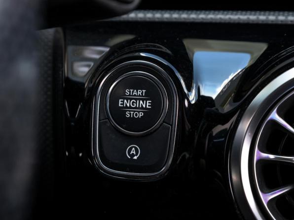 Mercedes-Benz CLA II (C118 X118) с пробегом 2019 года, цена 2 749 000 рублей, 146000 км, седан, Автокод Объявления