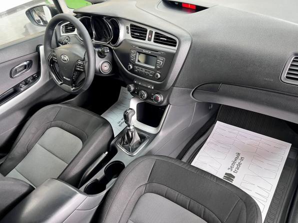 Kia Ceed II с пробегом 2013 года, цена 1 065 000 рублей, 92370 км, хэтчбек, Автокод Объявления