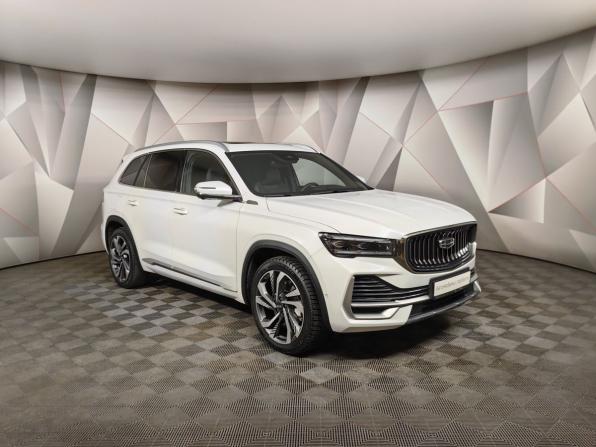 Geely Monjaro I с пробегом 2024 года, цена 3 550 000 рублей, 7498 км, внедорожник, Автокод Объявления