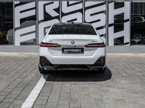 BMW 5 серии VIII (G60/G61/G68) с пробегом 2023 года, цена 7 655 880 рублей, 22695 км, седан, Автокод Объявления