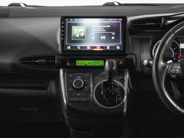 Toyota Wish II с пробегом 2010 года, цена 1 079 500 рублей, 188009 км, минивэн, Автокод Объявления