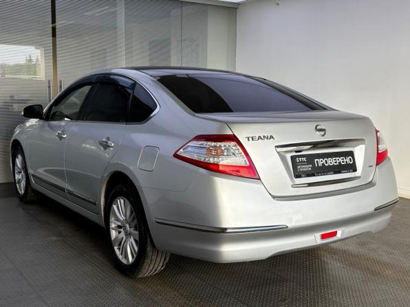 Nissan Teana II Рестайлинг с пробегом 2011 года, цена 980 000 рублей, 265261 км, седан, Автокод Объявления