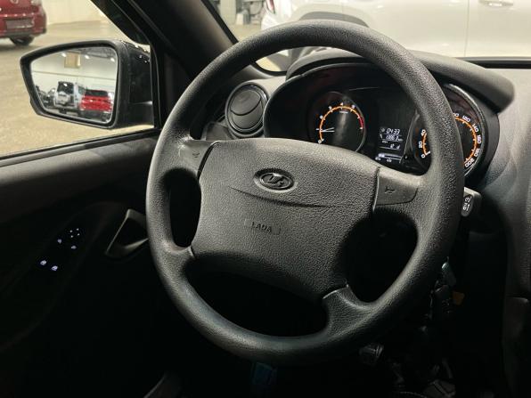 Lada (ВАЗ) Granta I Рестайлинг с пробегом 2023 года, цена 699 000 рублей, 17300 км, лифтбек, Автокод Объявления