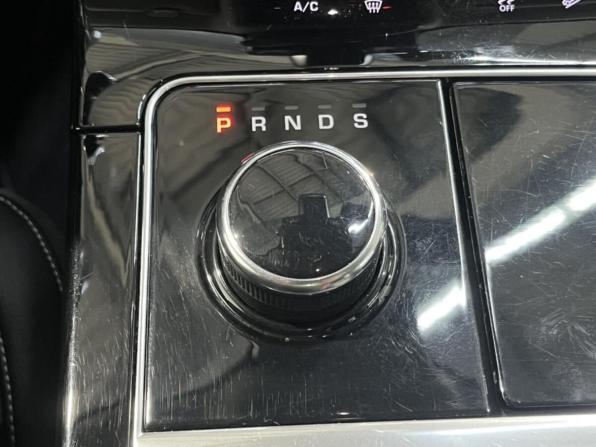 Land Rover Range Rover Velar I с пробегом 2018 года, цена 3 815 000 рублей, 115892 км, внедорожник, Автокод Объявления