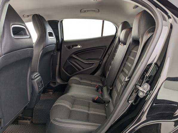 Mercedes-Benz GLA I (X156) Рестайлинг с пробегом 2019 года, цена 2 450 000 рублей, 91530 км, внедорожник, Автокод Объявления