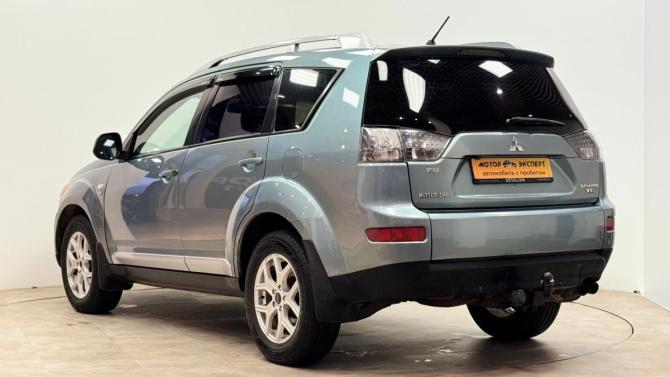 Mitsubishi Outlander II с пробегом 2007 года, цена 835 000 рублей, 360187 км, внедорожник, Автокод Объявления