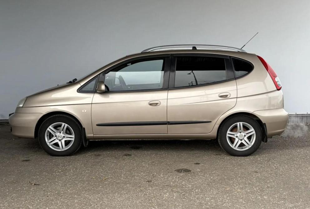 Chevrolet Rezzo Киров  - изображение 8