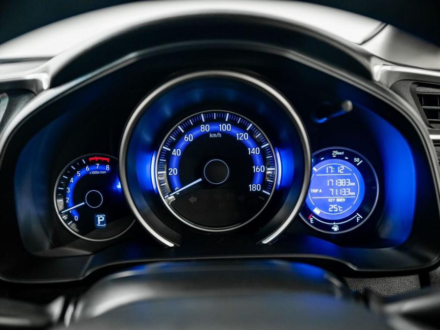 Honda Fit III Красноярск  - изображение 10
