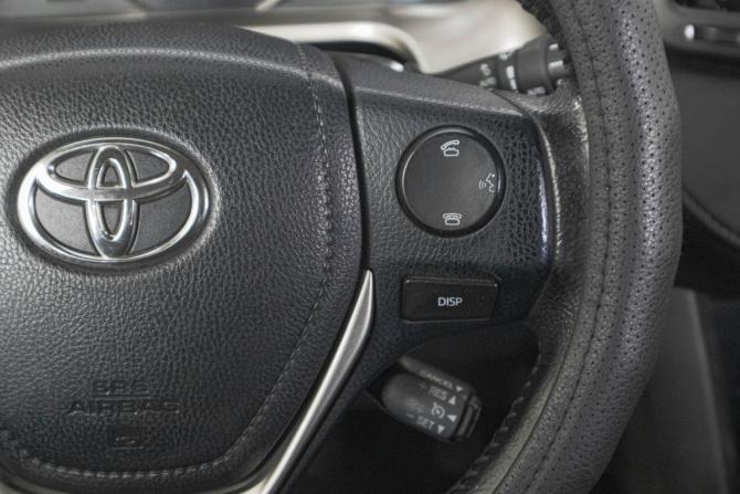 Toyota RAV4 IV (XA40) с пробегом 2015 года, цена 2 649 000 рублей, 164000 км, внедорожник, Автокод Объявления