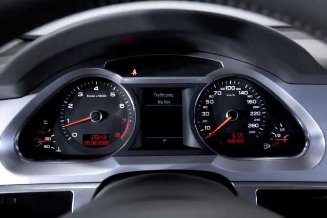 Audi A6 III (C6) Рестайлинг с пробегом 2009 года, цена 999 000 рублей, 169390 км, универсал, Автокод Объявления