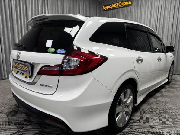 Honda Jade I с пробегом 2015 года, цена 1 370 000 рублей, 124169 км, компактвэн, Автокод Объявления