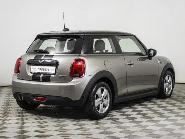 Mini Hatch III (F55/F56) Рестайлинг с пробегом 2019 года, цена 2 088 000 рублей, 55000 км, хэтчбек, Автокод Объявления
