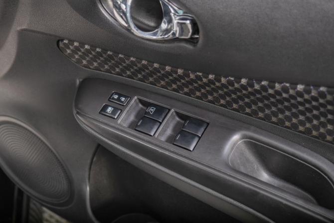 Nissan Note II с пробегом 2013 года, цена 899 000 рублей, 142000 км, хэтчбек, Автокод Объявления
